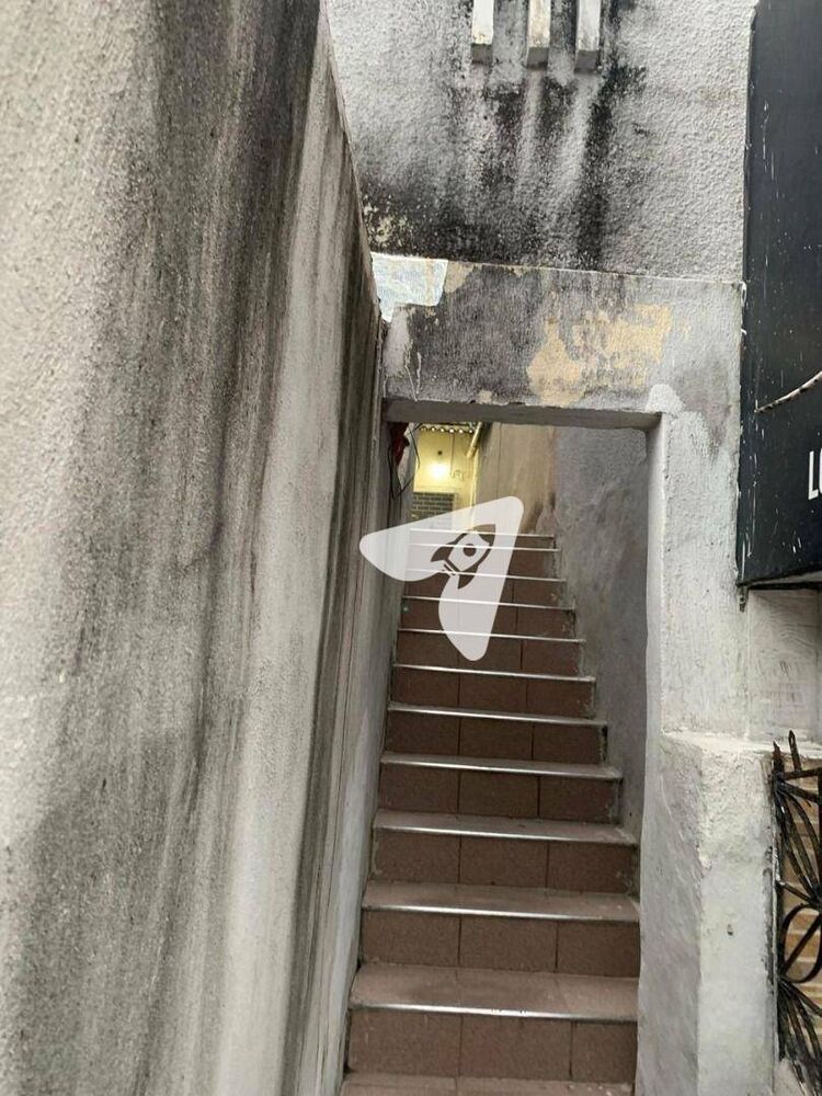 Casa, 6 quartos, 150 m² - Foto 7