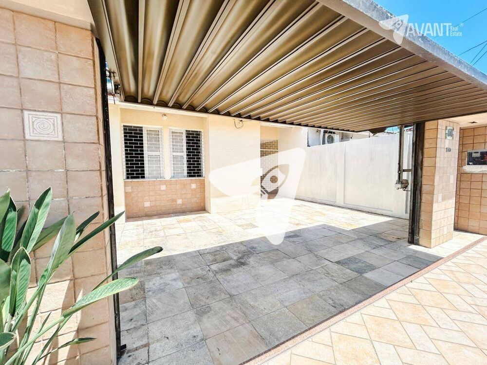 Casa, 4 quartos, 118 m² - Foto 1