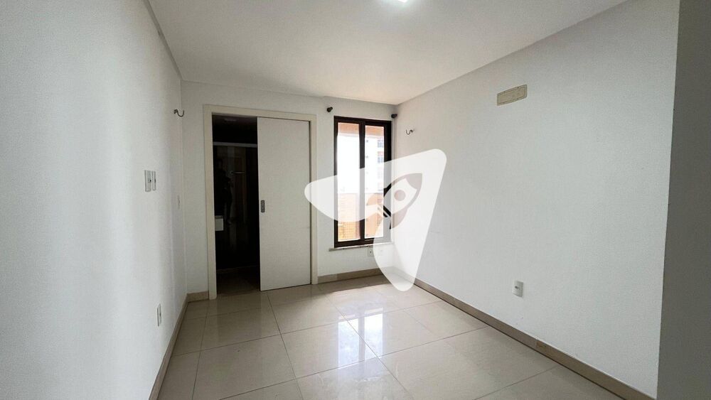 Apartamento à venda com 3 quartos, 112m² - Foto 4