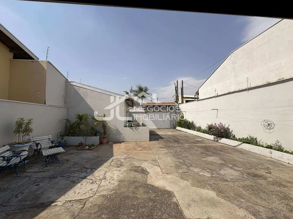 Casa, 2 quartos, 180 m² - Foto 1
