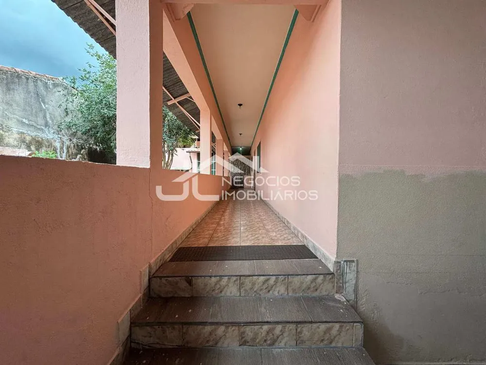 Casa, 3 quartos, 245 m² - Foto 9