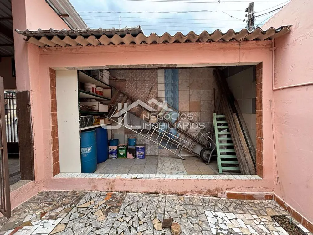 Casa, 3 quartos, 245 m² - Foto 11