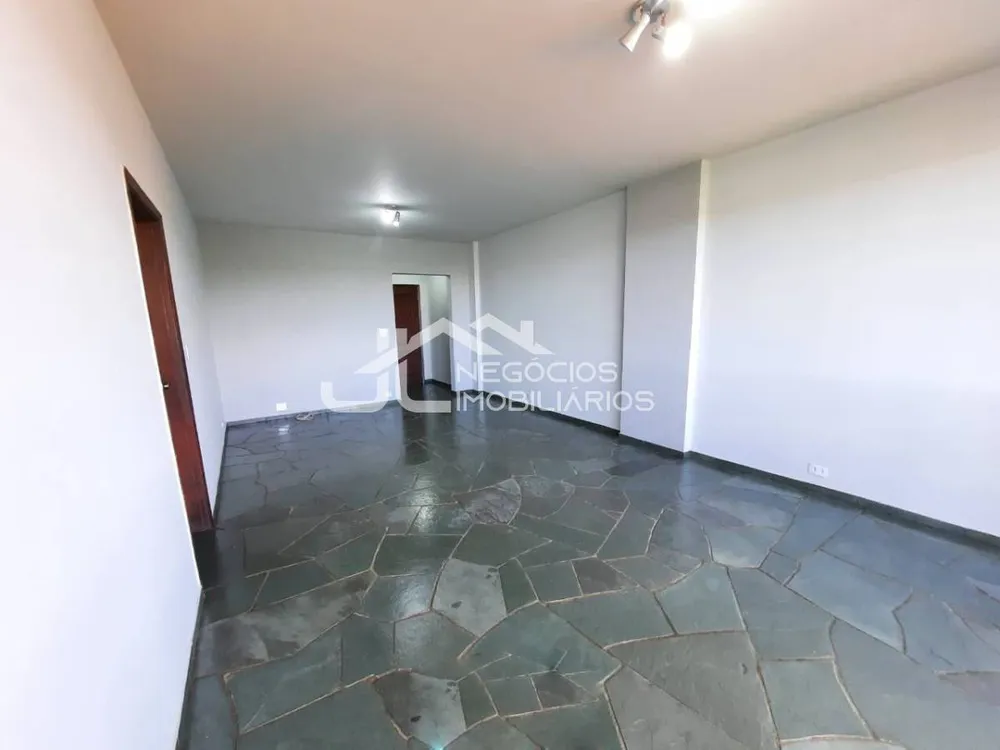 Apartamento, 3 quartos, 236 m² - Foto 8