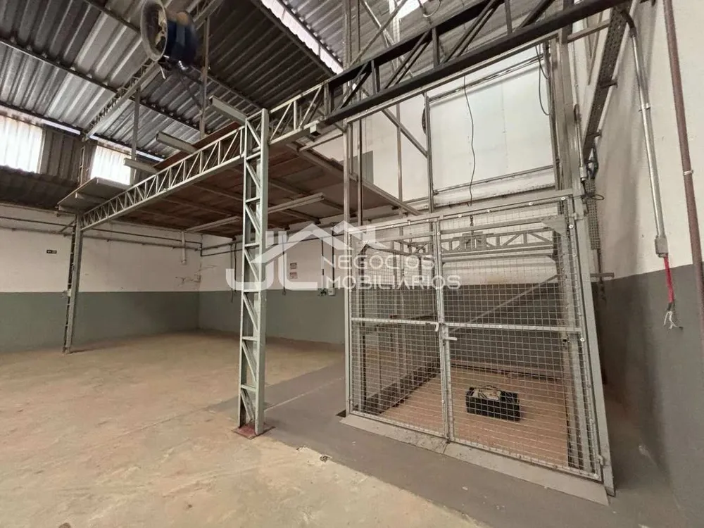 Depósito-Galpão, 594 m² - Foto 2