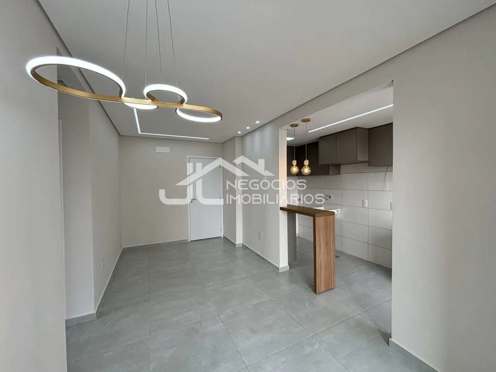 Apartamento, 2 quartos, 50 m² - Foto 2