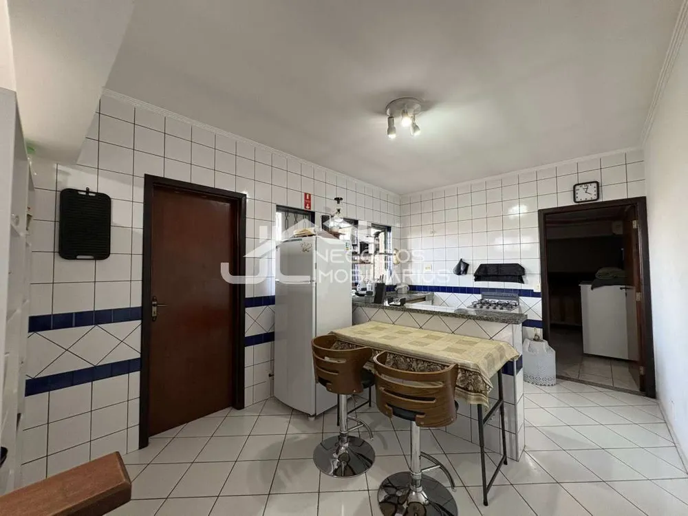 Casa, 550 m² - Foto 1