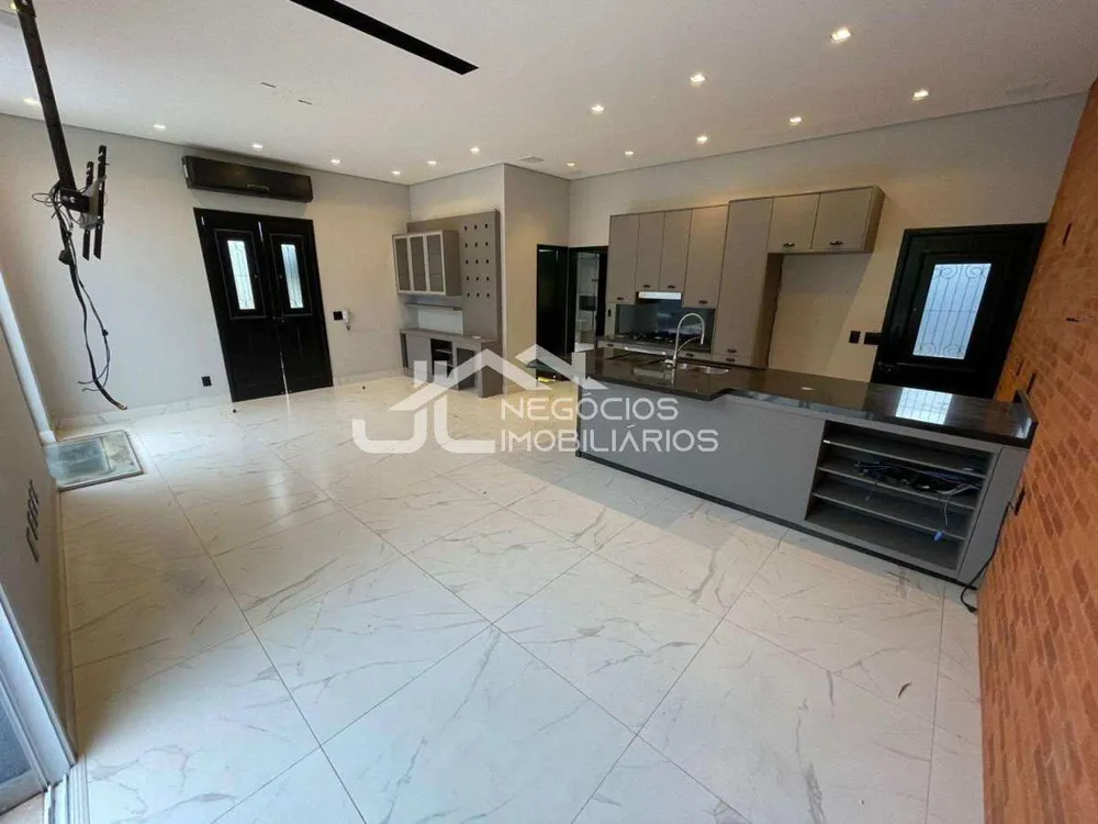 Casa, 3 quartos, 154 m² - Foto 1
