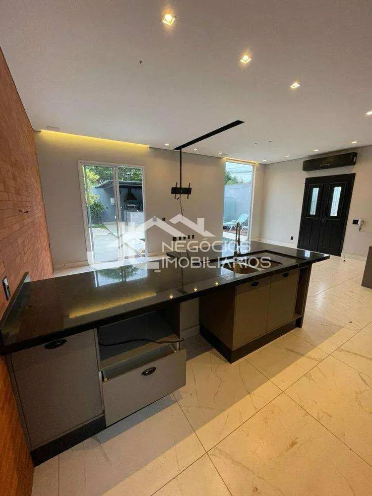 Casa, 3 quartos, 154 m² - Foto 1