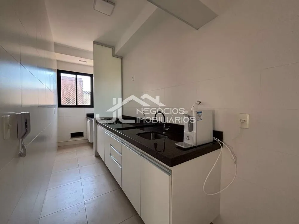 Apartamento, 3 quartos, 140 m² - Foto 2