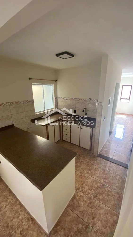 Casa, 3 quartos, 105 m² - Foto 2
