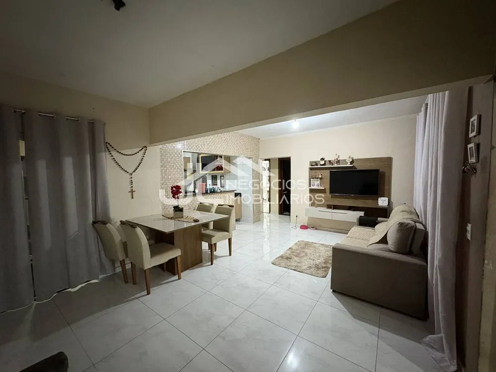 Casa, 2 quartos, 70 m² - Foto 1