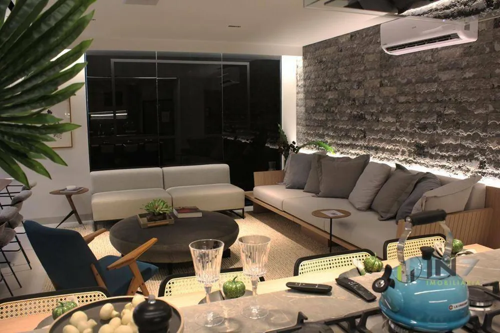 Apartamento, 3 quartos, 120 m² - Foto 1