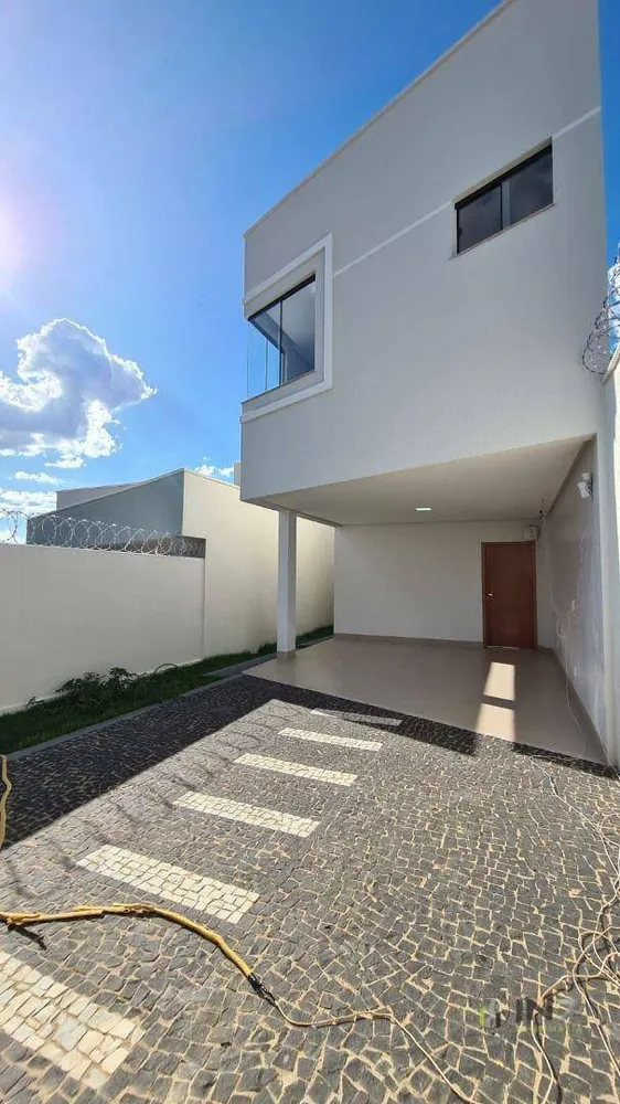 Casa, 3 quartos, 145 m² - Foto 1