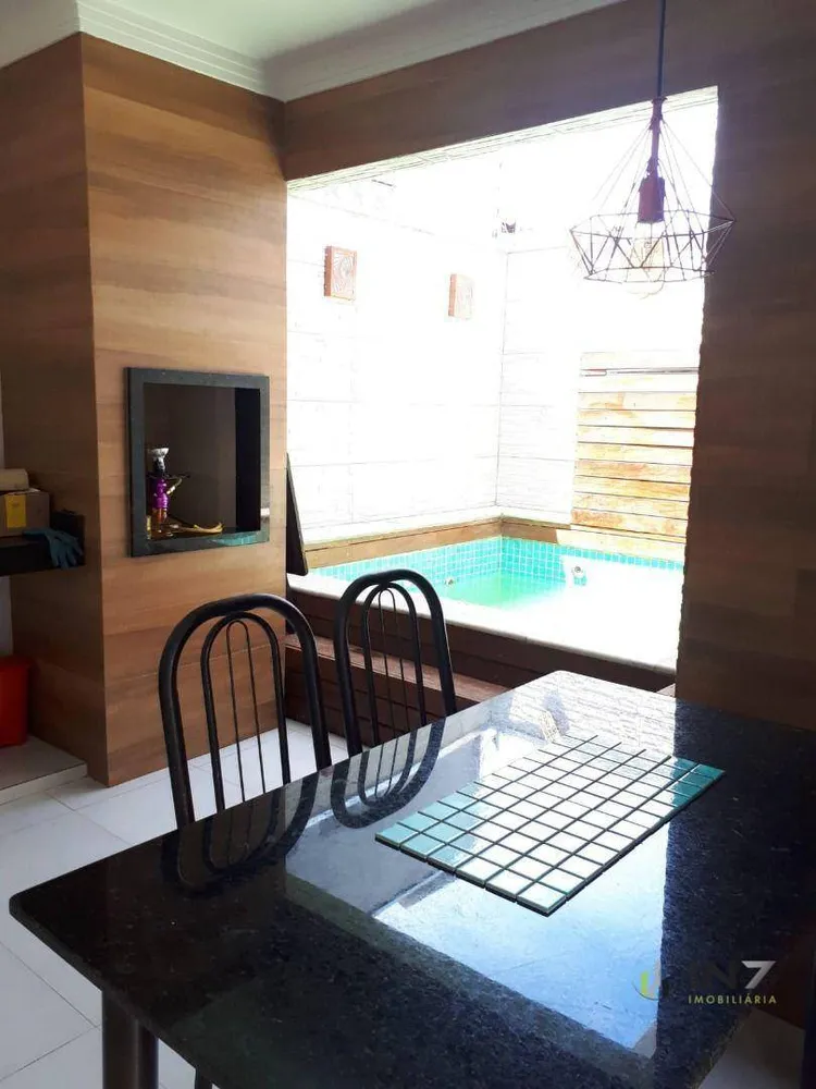 Casa, 3 quartos, 95 m² - Foto 2