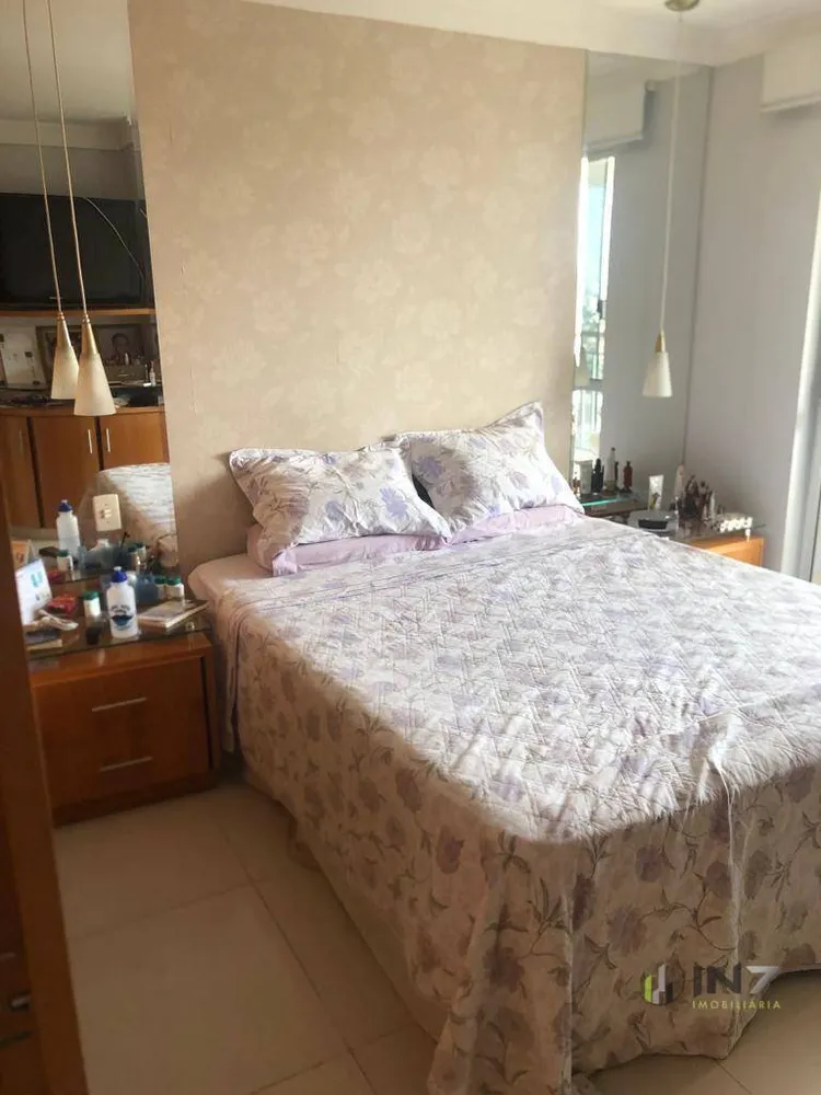Cobertura, 5 quartos, 215 m² - Foto 2