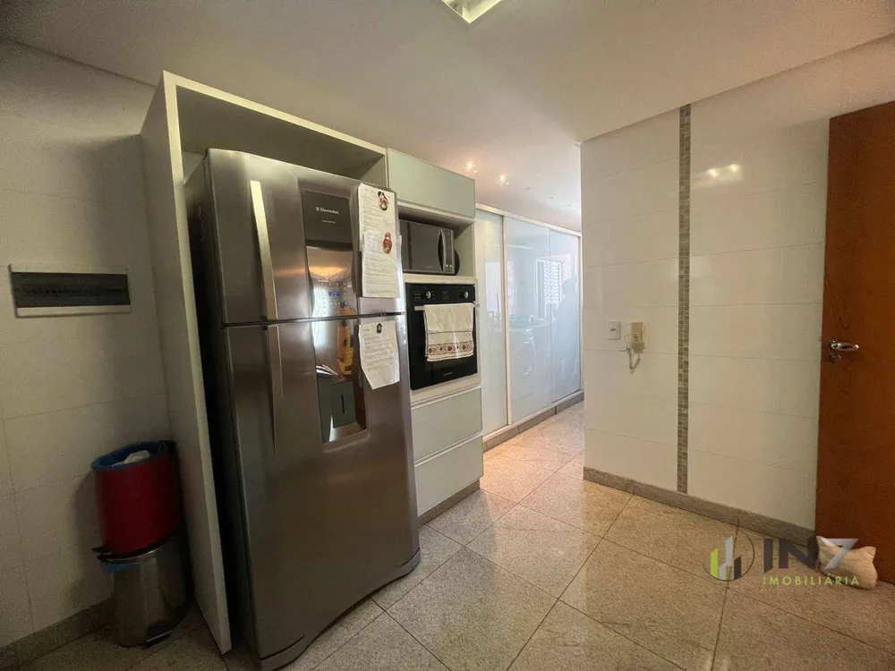 Apartamento, 3 quartos, 140 m² - Foto 8