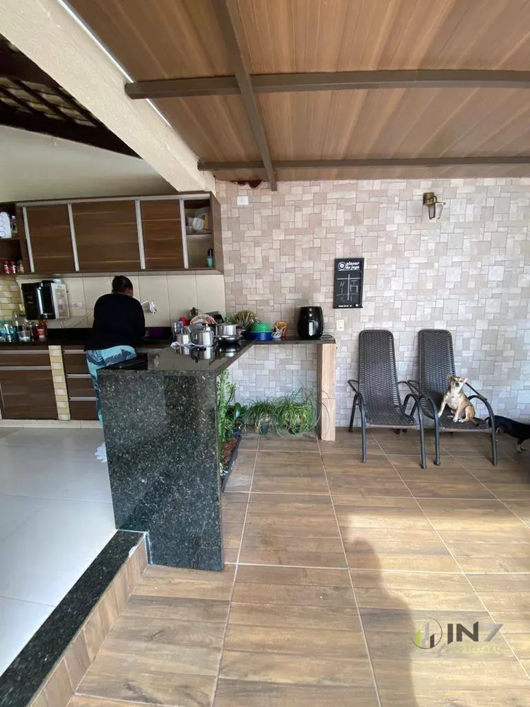 Casa, 4 quartos, 303 m² - Foto 4