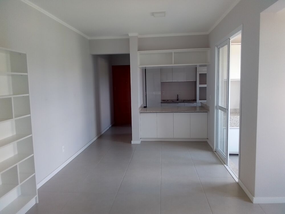 Apartamento para alugar com 2 quartos, 87m² - Foto 3