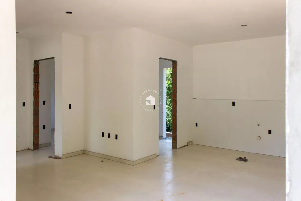 Casa à venda com 3 quartos, 69m² - Foto 6