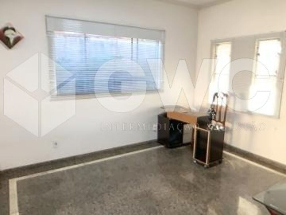Casa à venda com 3 quartos - Foto 1