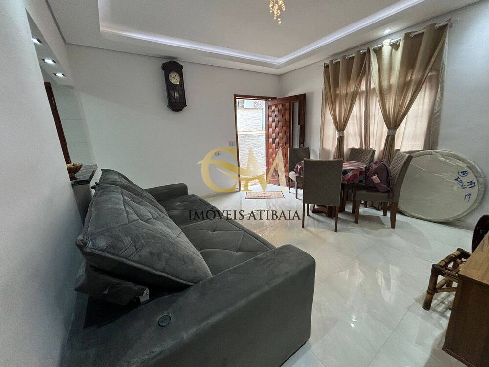 Casa à venda com 3 quartos, 289m² - Foto 2