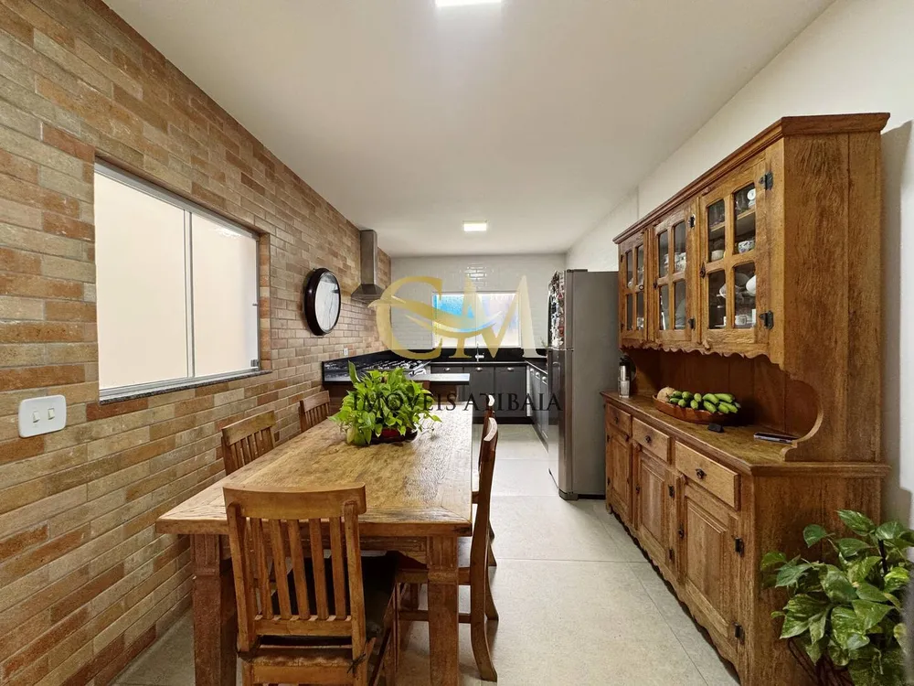 Casa, 3 quartos, 260 m² - Foto 6