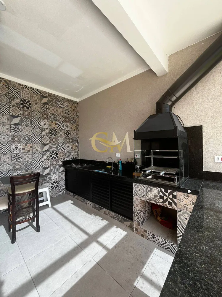 Casa, 3 quartos, 227 m² - Foto 1