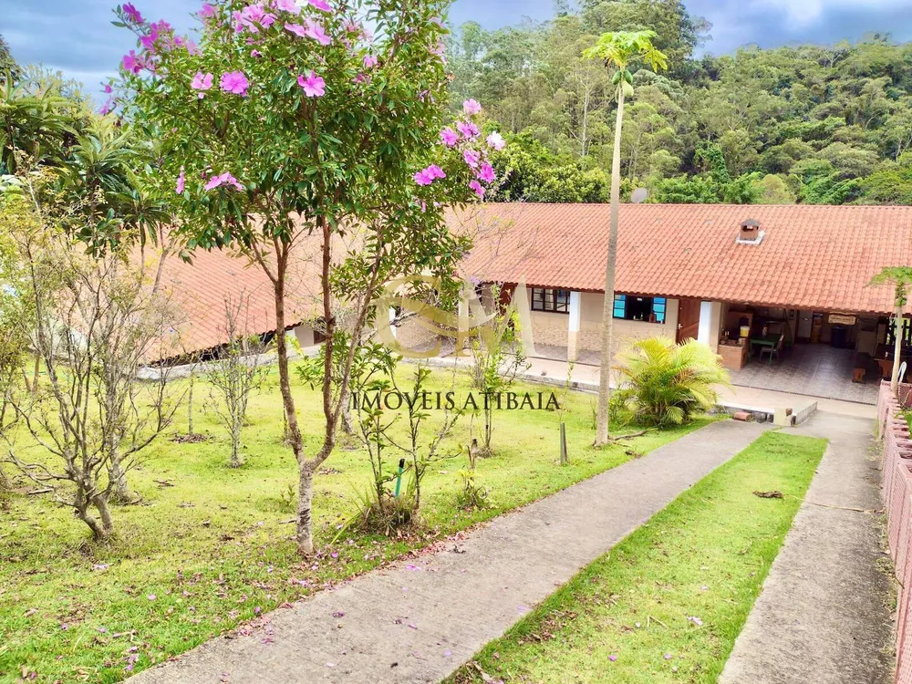 Casa, 4 quartos, 240 m² - Foto 2