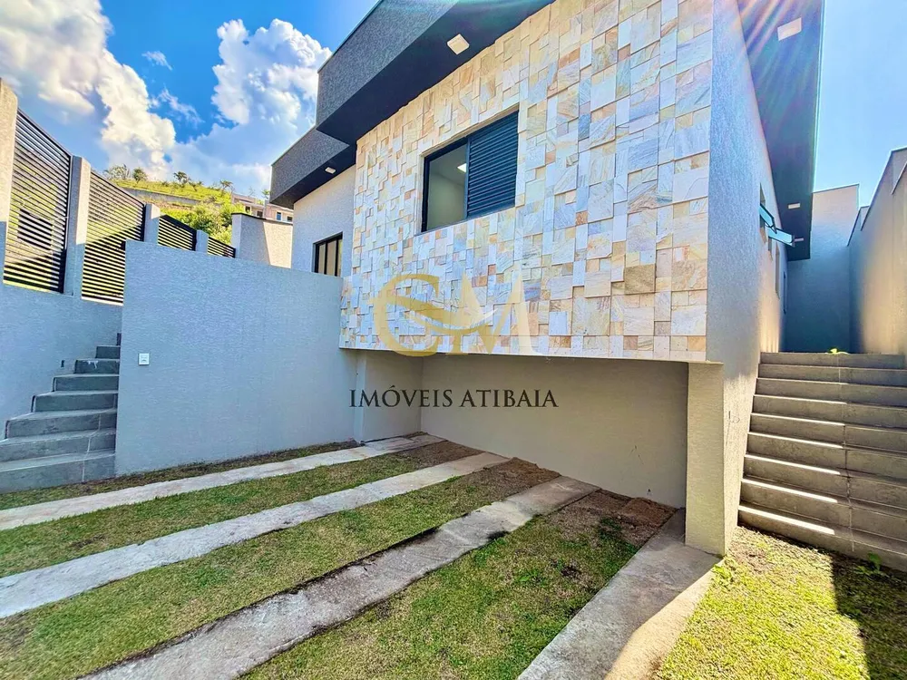 Casa, 3 quartos, 217 m² - Foto 1
