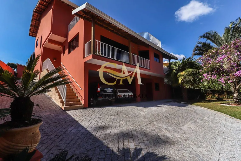 Casa, 7 quartos, 590 m² - Foto 1