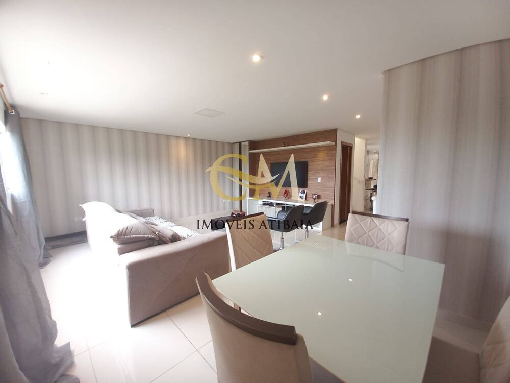 Casa à venda com 4 quartos, 585m² - Foto 2