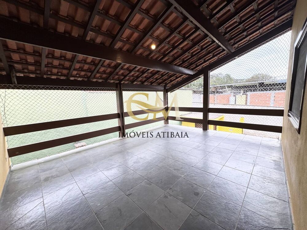 Casa para alugar com 3 quartos, 280m² - Foto 2