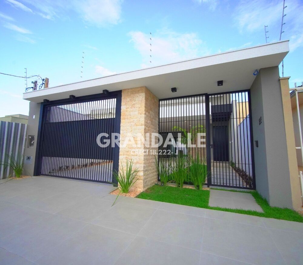 Casa à venda com 3 quartos - Foto 1