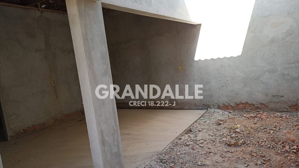 Casa à venda com 2 quartos, 128m² - Foto 4