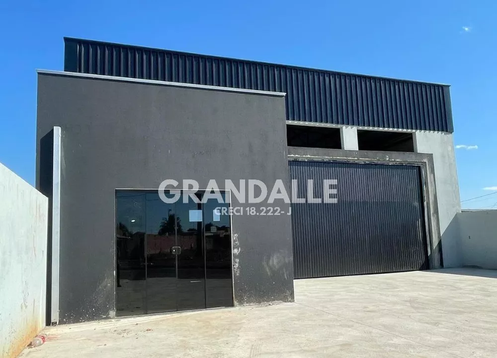 Depósito-Galpão-Armazém à venda, 240m² - Foto 2