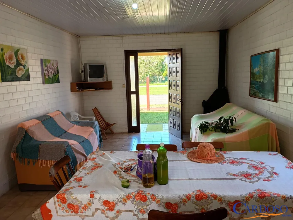Casa, 3 quartos, 92 m² - Foto 2