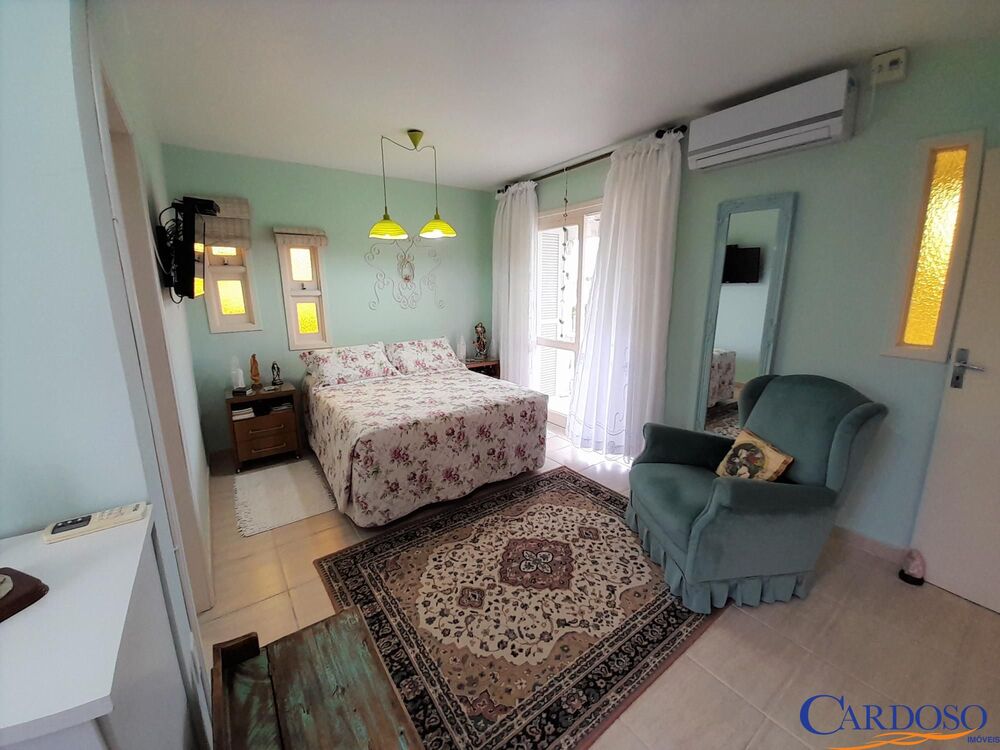 Casa, 4 quartos, 250 m² - Foto 8