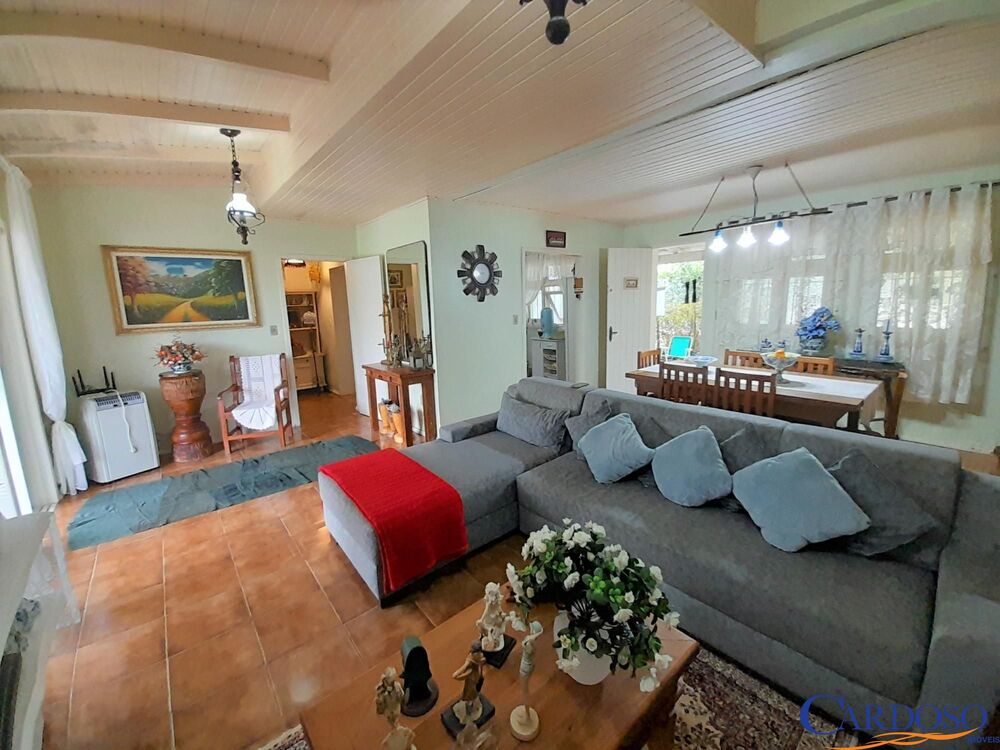 Casa, 4 quartos, 250 m² - Foto 2