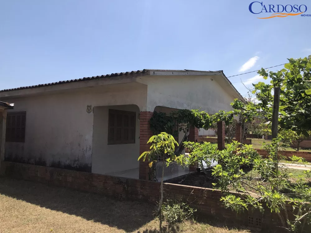 Casa à venda com 3 quartos, 140m² - Foto 3