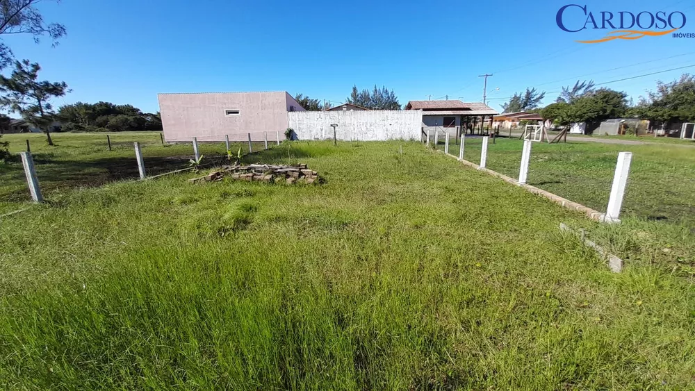 Terreno à venda, 300m² - Foto 1