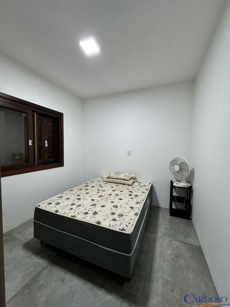 Casa à venda com 4 quartos, 135m² - Foto 6