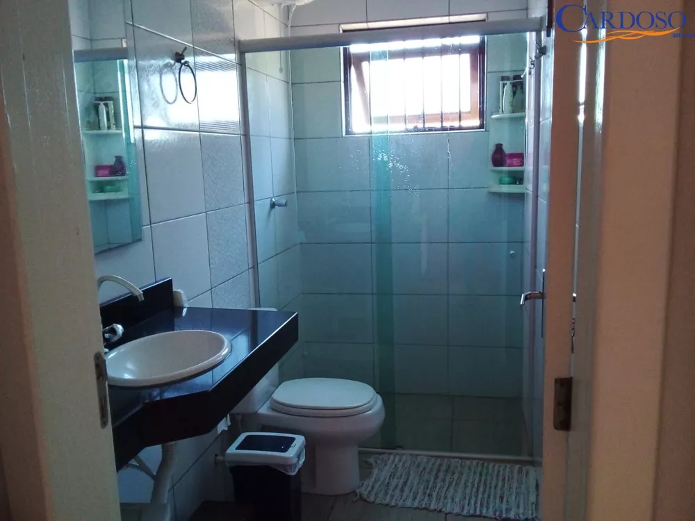 Casa à venda com 2 quartos, 100m² - Foto 15