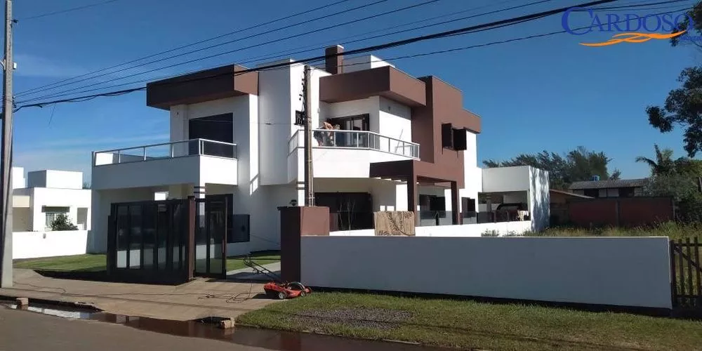 Sobrado à venda com 3 quartos, 102m² - Foto 3