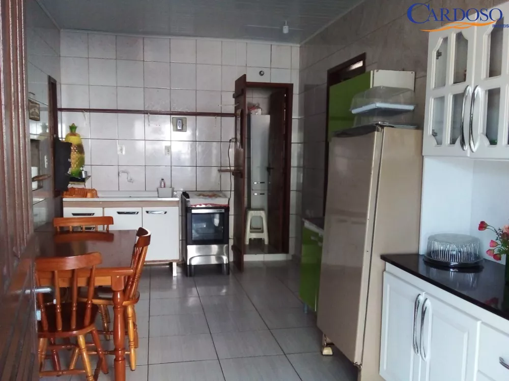 Casa à venda com 3 quartos, 80m² - Foto 12