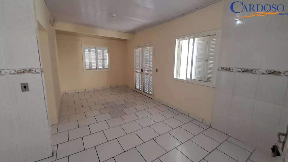 Casa à venda com 3 quartos, 65m² - Foto 5