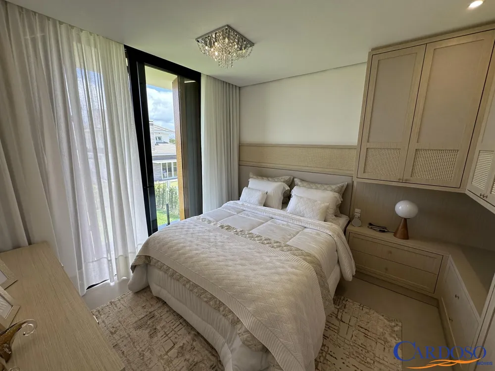 Casa, 3 quartos, 229 m² - Foto 6