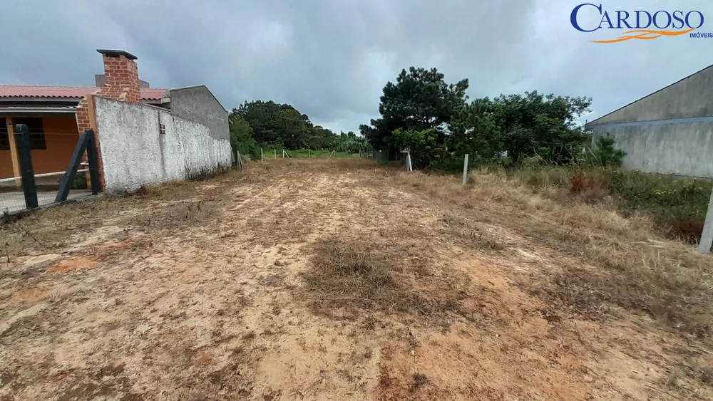 Terreno à venda, 600m² - Foto 1