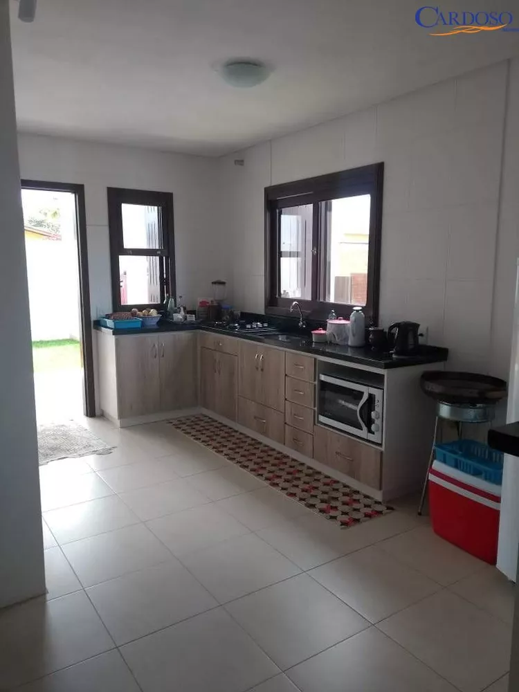 Sobrado à venda com 3 quartos, 350m² - Foto 4