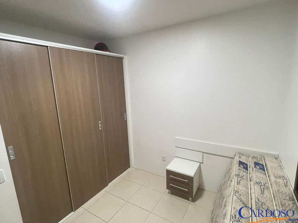 Casa, 4 quartos, 240 m² - Foto 4