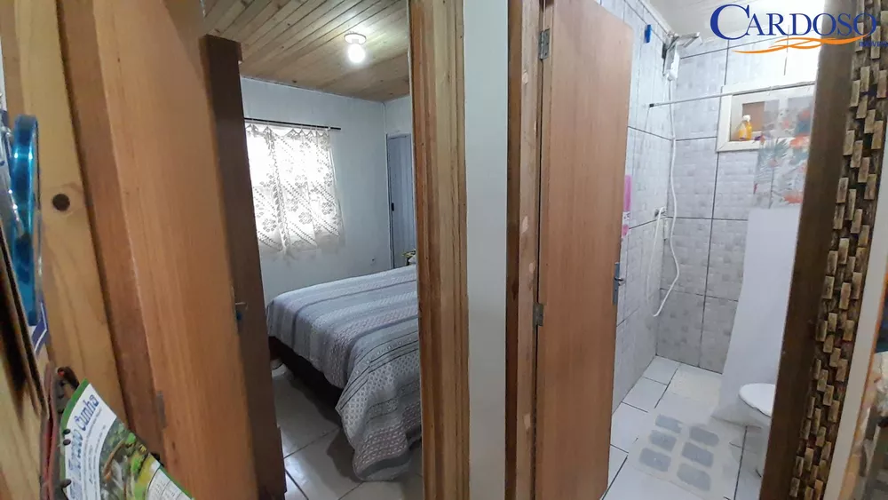 Casa à venda com 2 quartos, 80m² - Foto 4